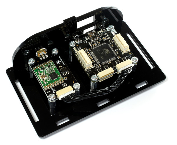 https://www.tinkerforge.com/de/doc/_images/Kits/iot_half_open_600.jpg