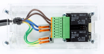 Case for Industrial Dual Relay Bricklet with two relays connected