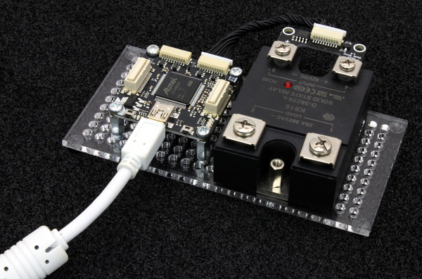 Master Brick with connected Solid State Relay Bricklet