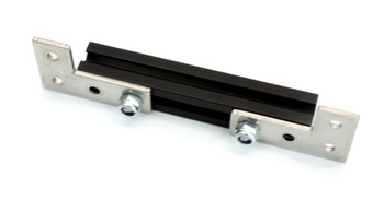 MakerBeam with two L-brackets